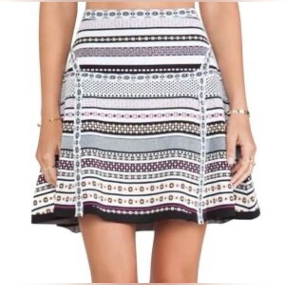 Diane‎ Von Furstenberg Flote Skirt Women Small White Excellent Banded Dot Skater